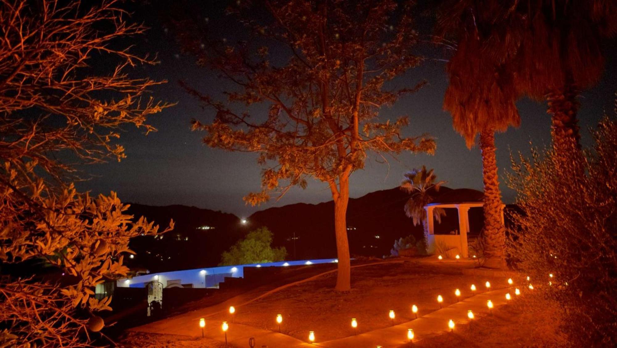 Private Home On 10 Acres - Heated Salt Pool & Jacuzzi, Mountain & City Views, Horseshoes, Basketball, Bbq, Golf Putting, Foosball, Croquet, Bose Stereo, White Cotton Bedding - Hilltop Hacienda, Pool Heat Optional Jamul Bagian luar foto