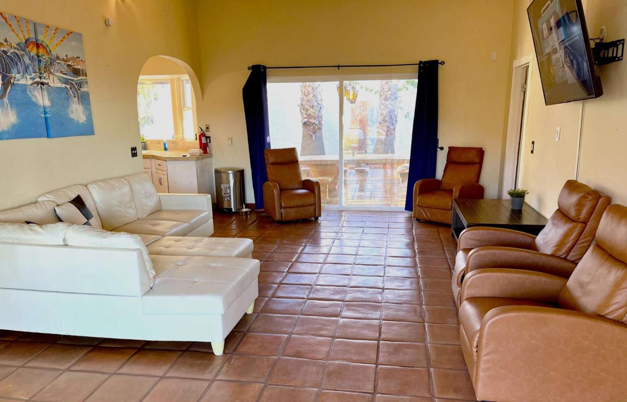 Private Home On 10 Acres - Heated Salt Pool & Jacuzzi, Mountain & City Views, Horseshoes, Basketball, Bbq, Golf Putting, Foosball, Croquet, Bose Stereo, White Cotton Bedding - Hilltop Hacienda, Pool Heat Optional Jamul Bagian luar foto