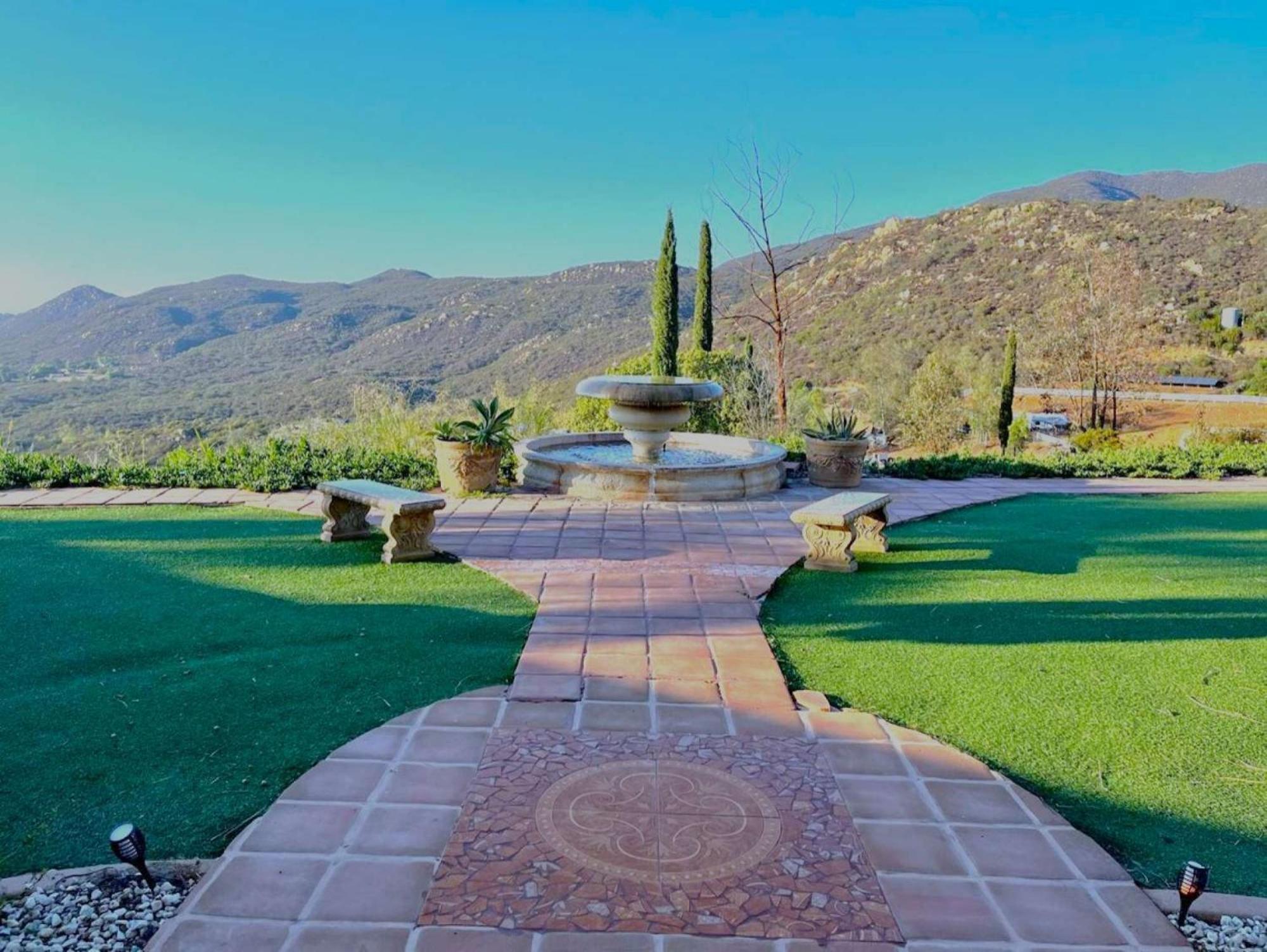 Private Home On 10 Acres - Heated Salt Pool & Jacuzzi, Mountain & City Views, Horseshoes, Basketball, Bbq, Golf Putting, Foosball, Croquet, Bose Stereo, White Cotton Bedding - Hilltop Hacienda, Pool Heat Optional Jamul Bagian luar foto